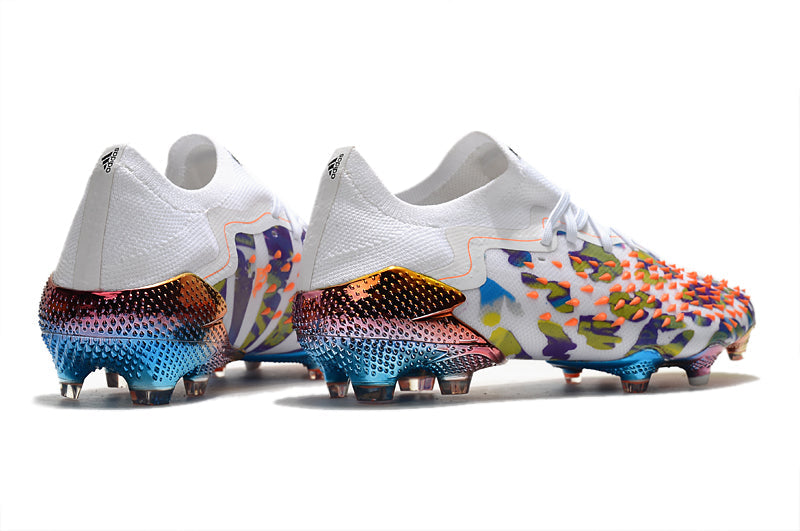Chuteira Adidas Predator Freak .1 Low Paul Pogba x Stella McCartney