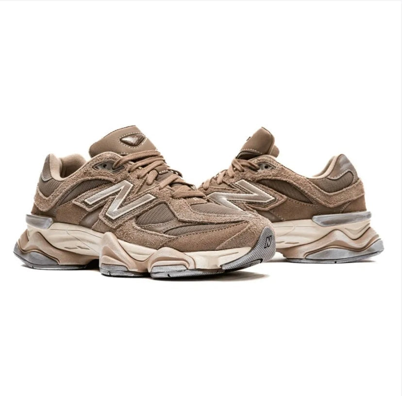 Tênis New Balance 9060 Mushroom Timberwolf