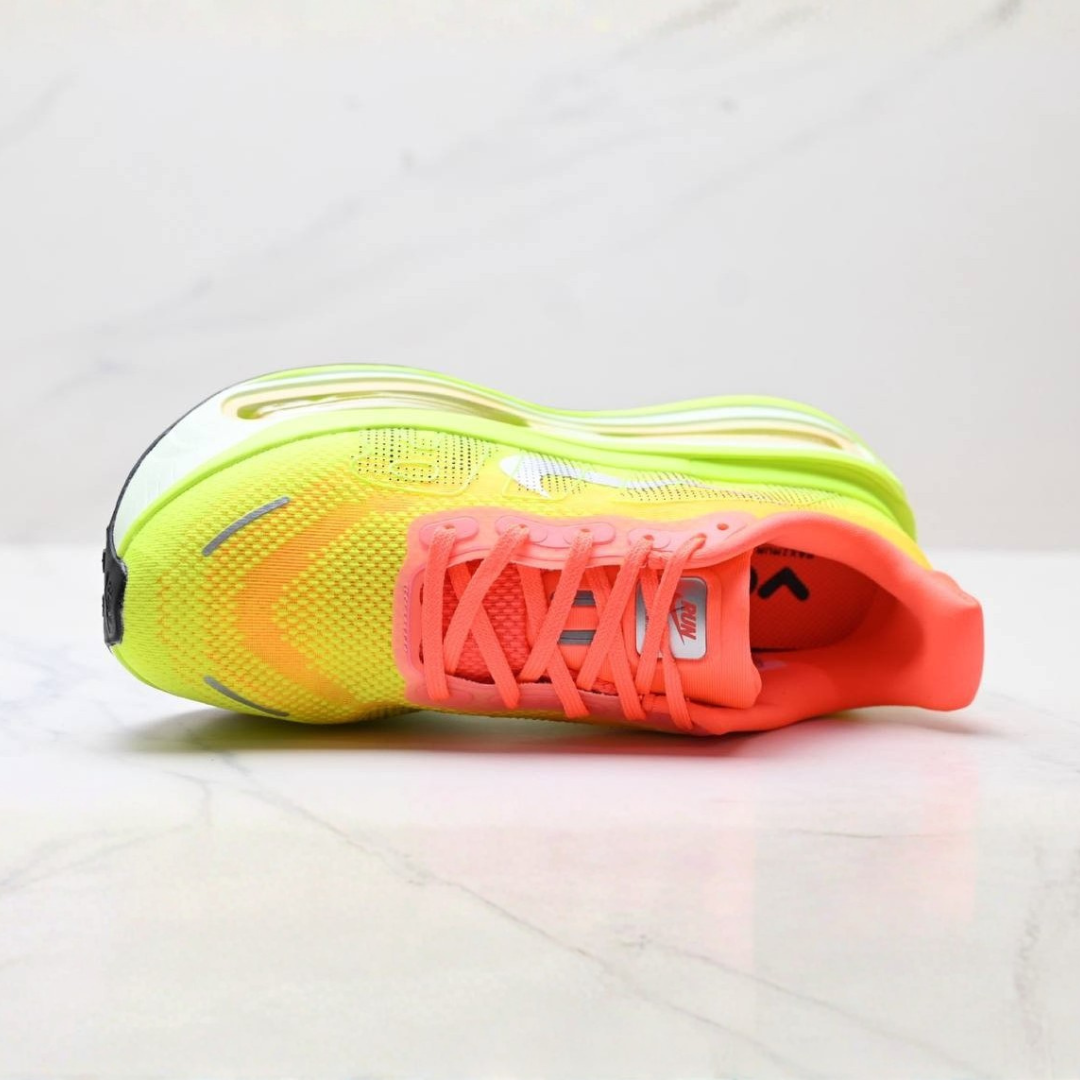 Tênis Nike Vomero Premium - Amarelo/Laranja