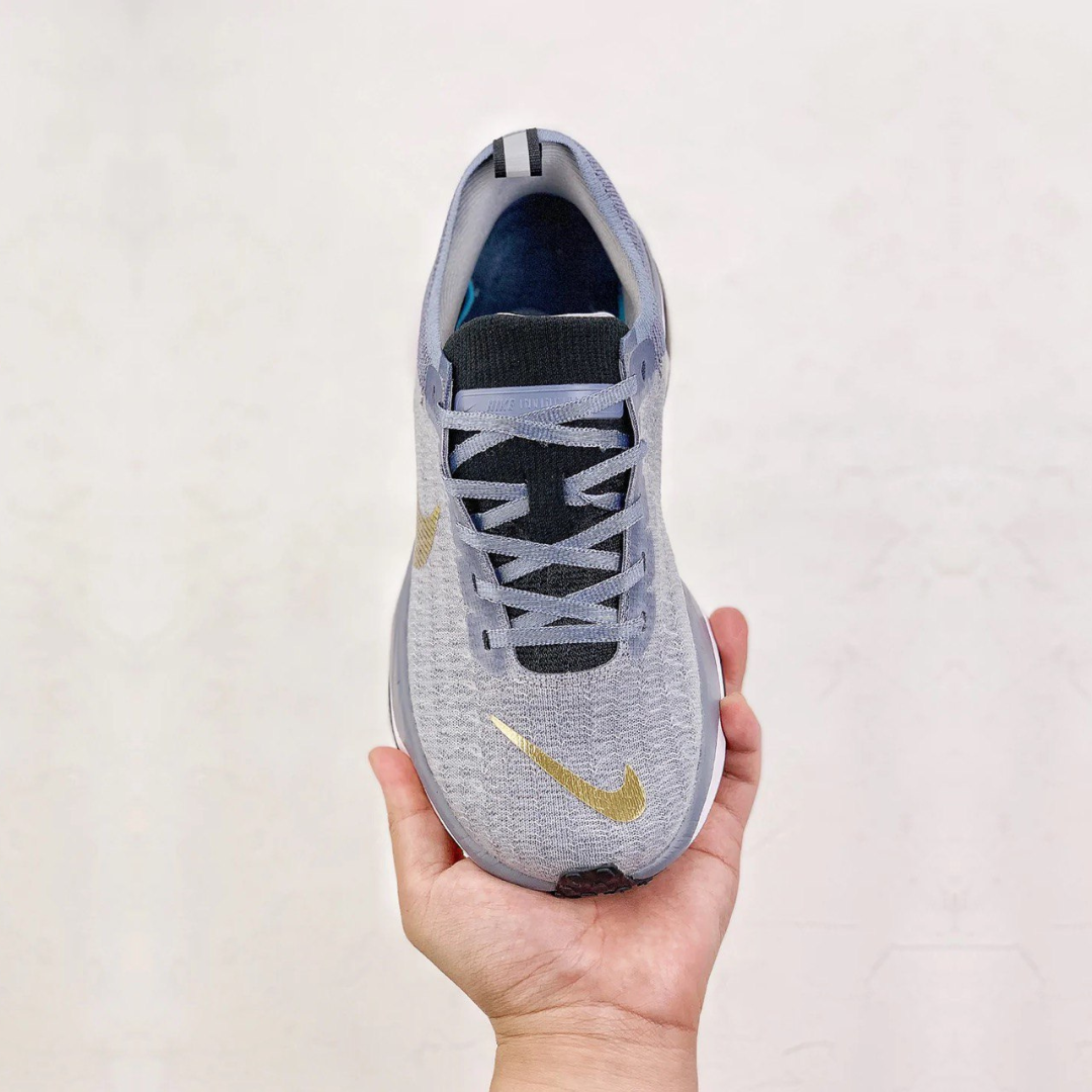 Tênis Nike Invincible Run 3 - Azul/Dourado
