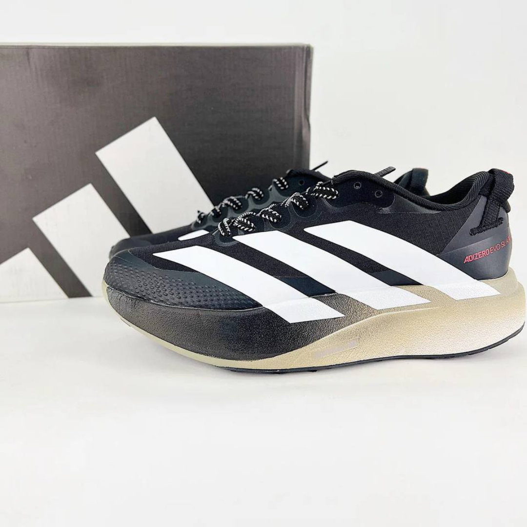 Tênis Adidas Adizero EVO SL ATR - Preto/Branco/Bege