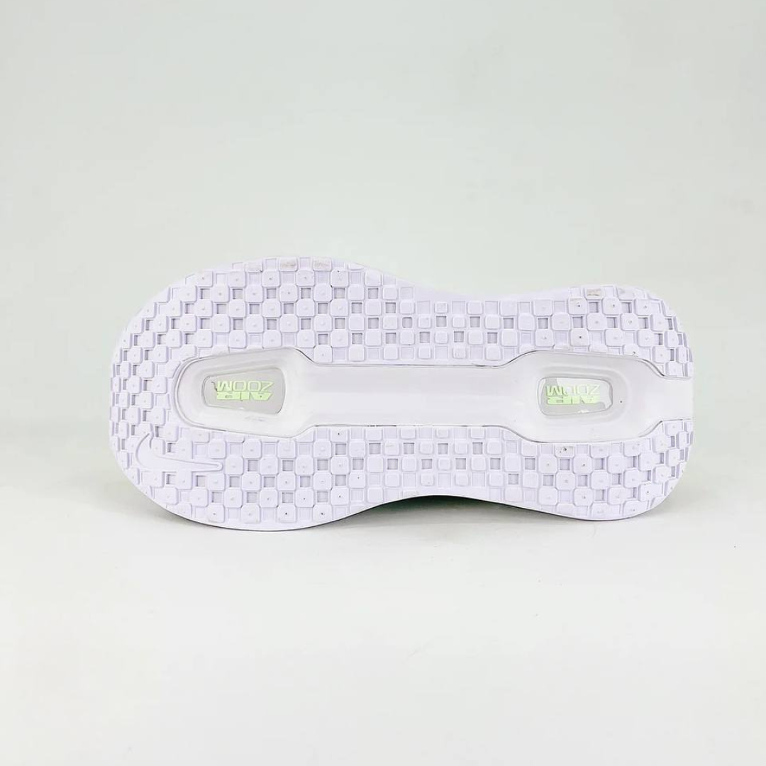 Tênis Nike Vomero Premium - Verde/Cinza
