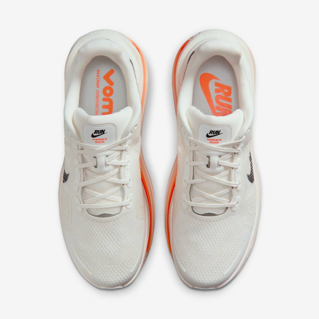 Tênis Nike Vomero Premium - Bege/Laranja