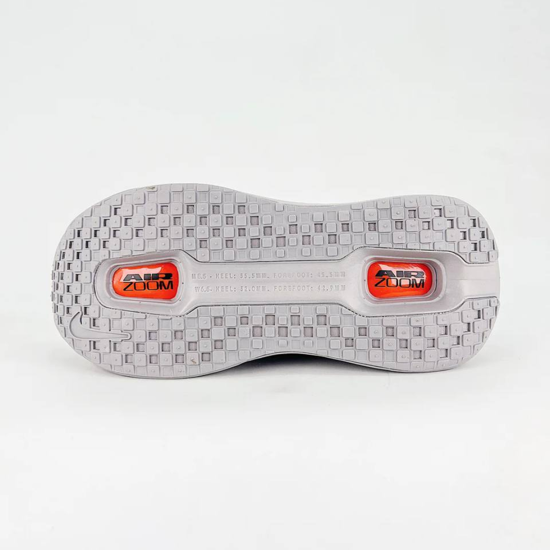 Tênis Nike Vomero Premium - Cinza/Laranja