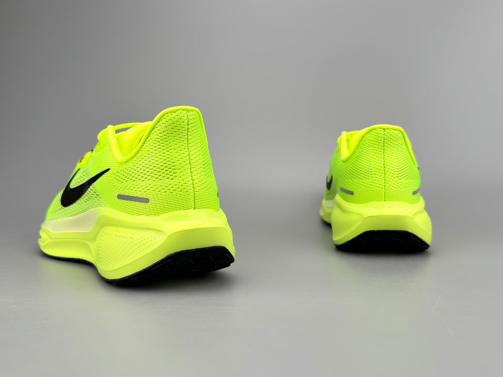 Tênis Nike Air Zoom Pegasus 41 - Verde lemon