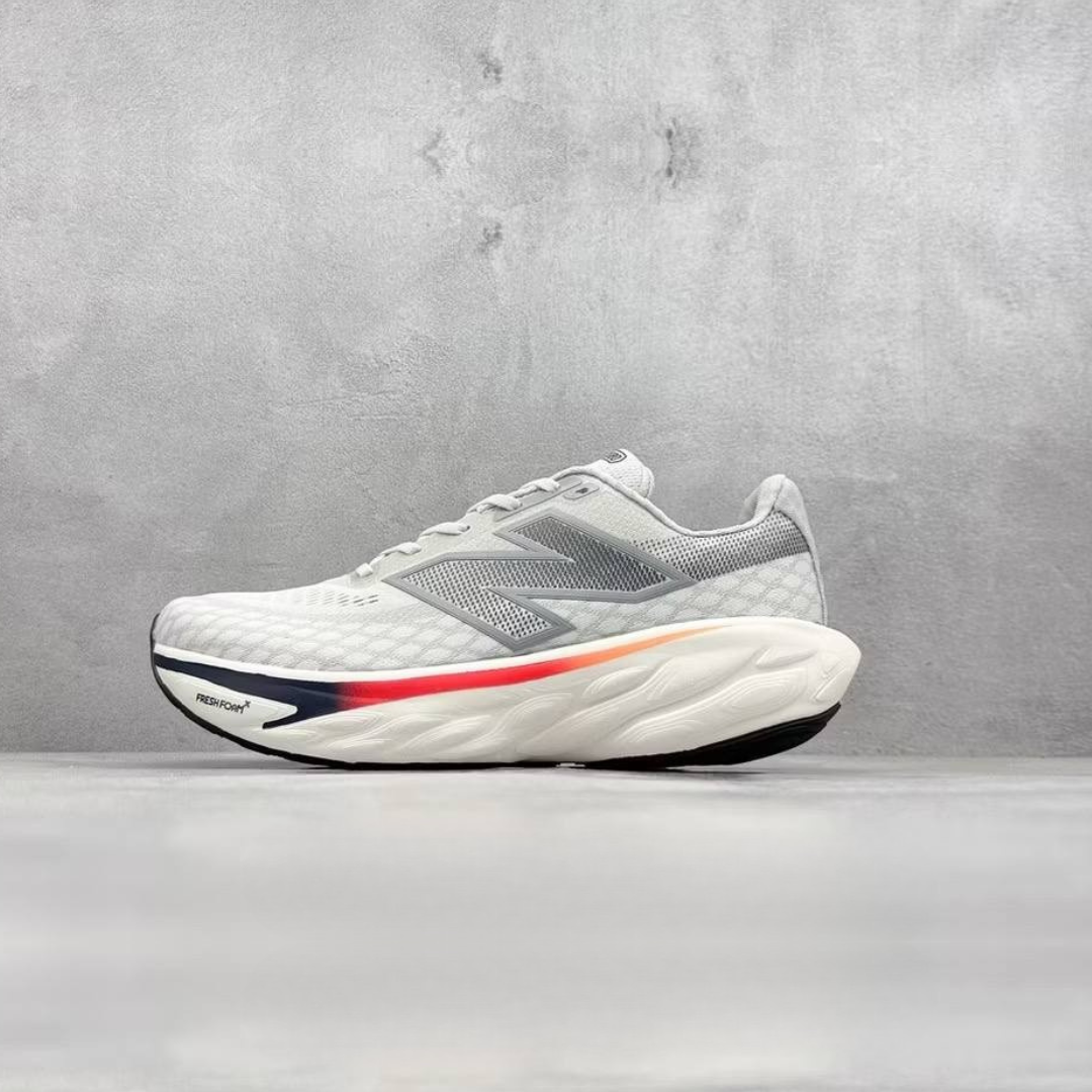 Tênis New Balance Fresh Foam X 1080 V14 - Cinza/Coral
