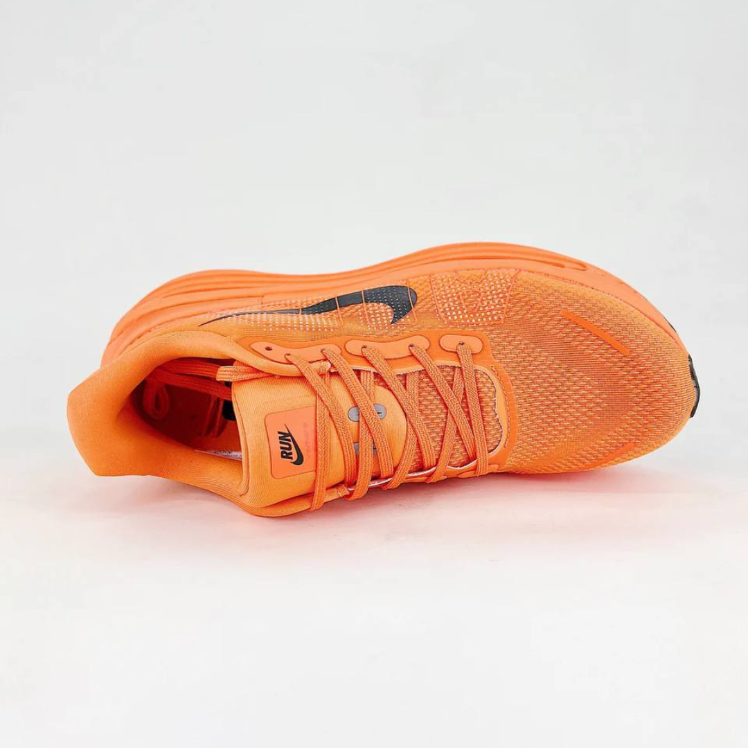 Tênis Nike Vomero Premium - Laranja