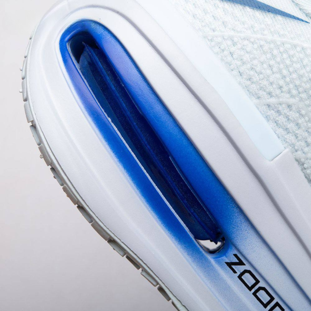 Tênis Nike Vomero Premium - Branco/Azul