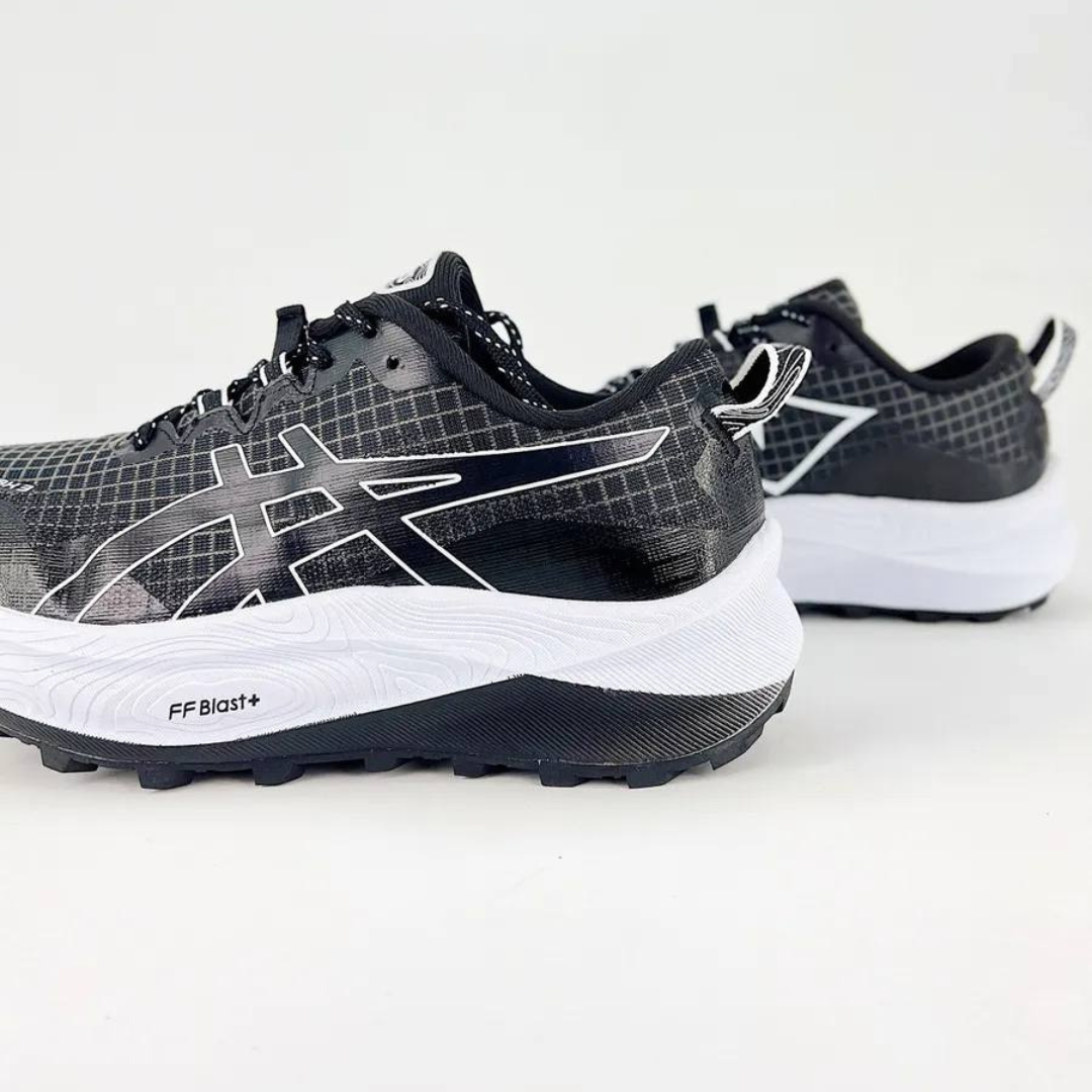 Tênis Asics Trabuco Max 3 - Preto/Branco
