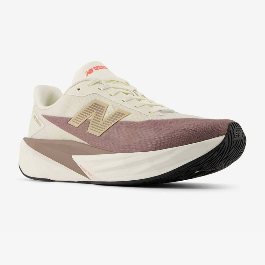Tênis New Balance Fuelcell Rebel V5 - Marrom/Bege
