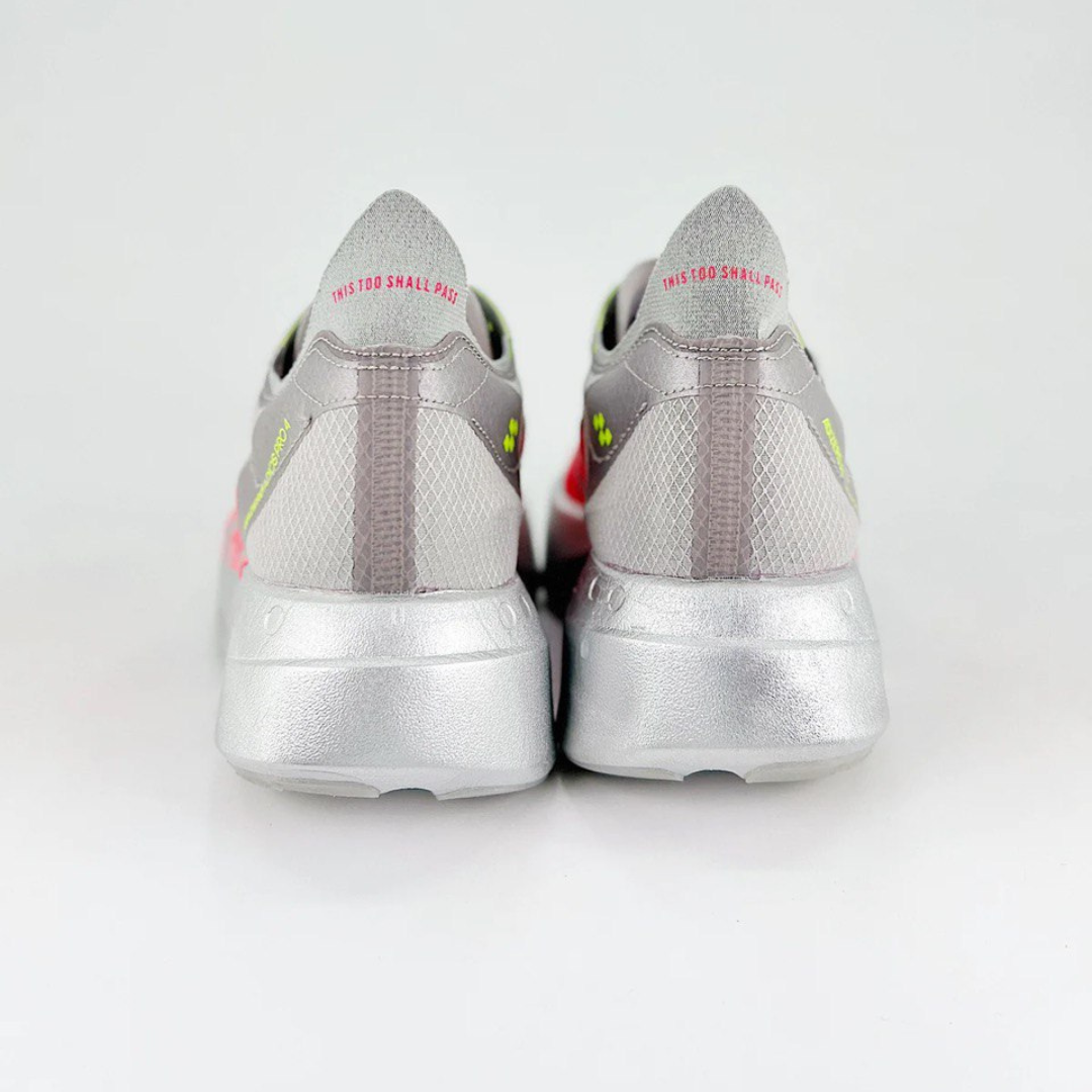 Tênis Adidas Adizero Adios Pro 4 Cinza Metálico