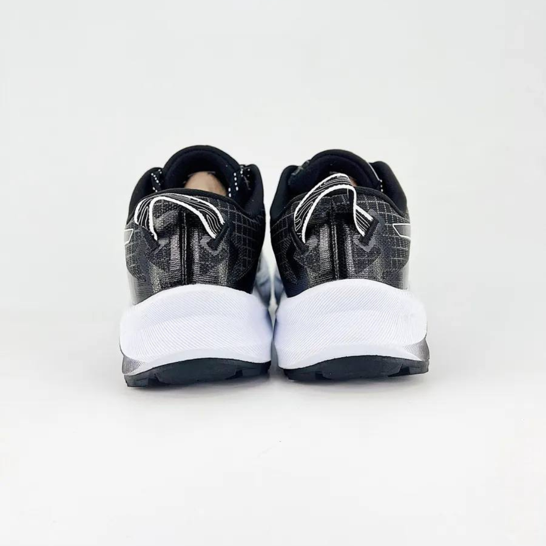 Tênis Asics Trabuco Max 3 - Preto/Branco