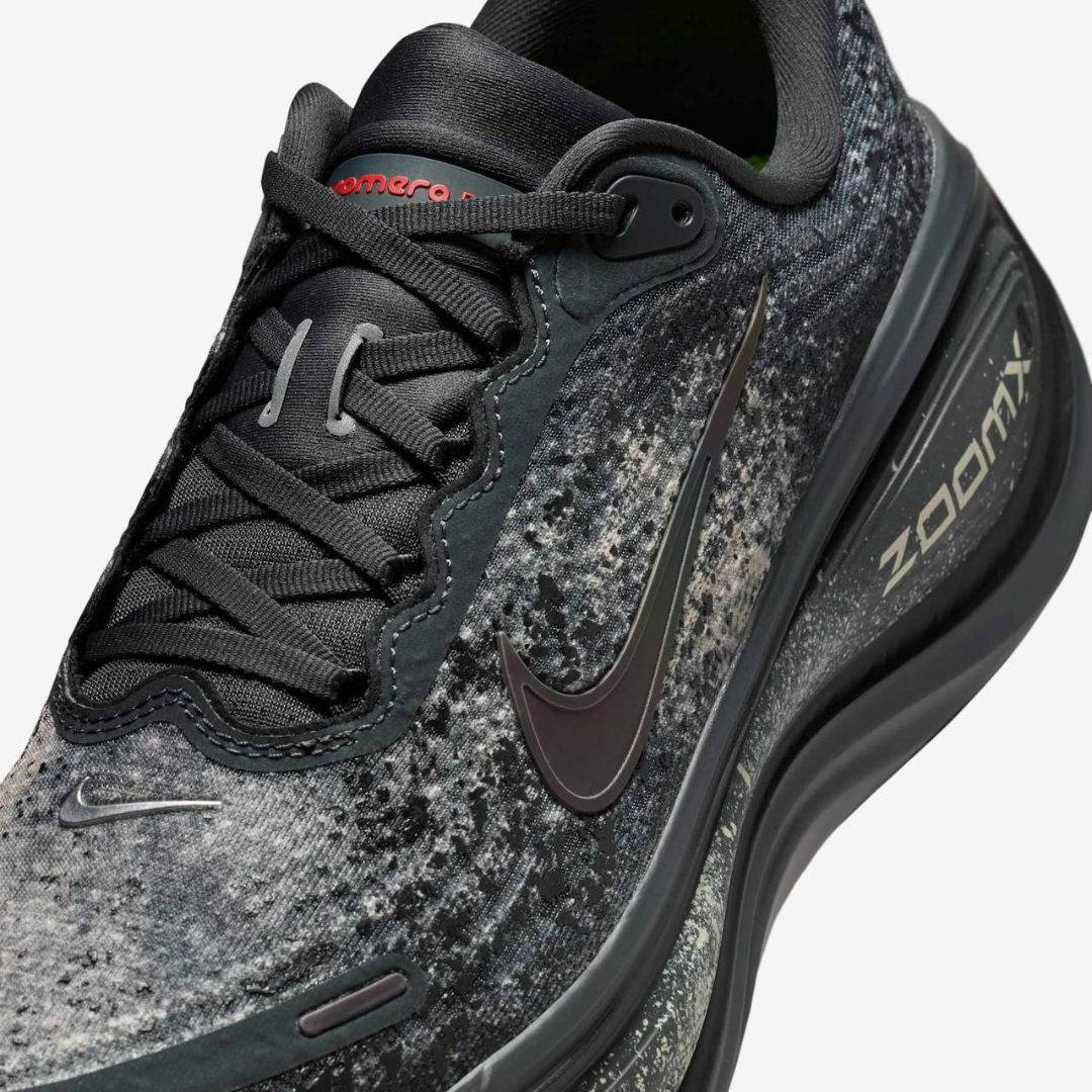 Tênis Nike Vomero Plus - Oatmeal/Anthracite