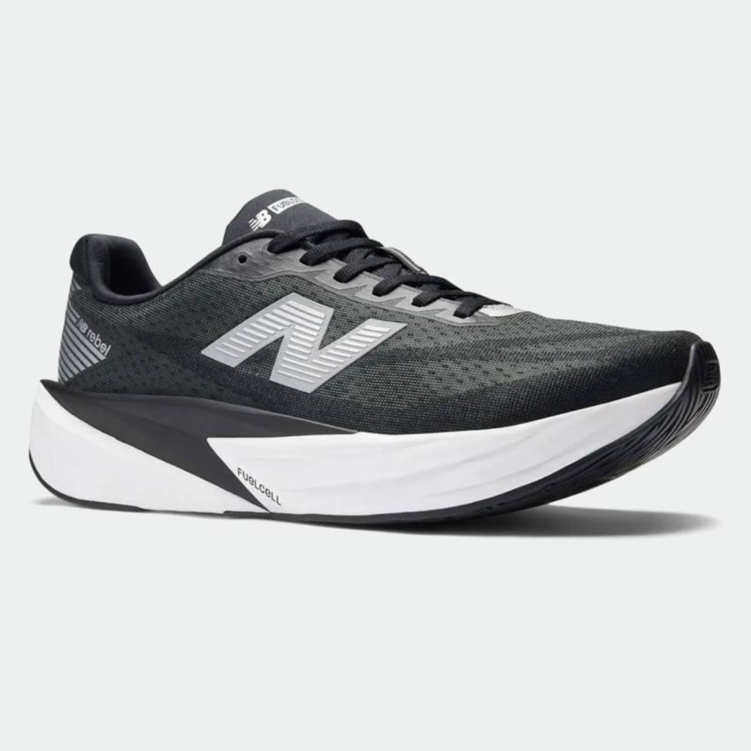 Tênis New Balance Fuelcell Rebel V5 - Preto/Branco
