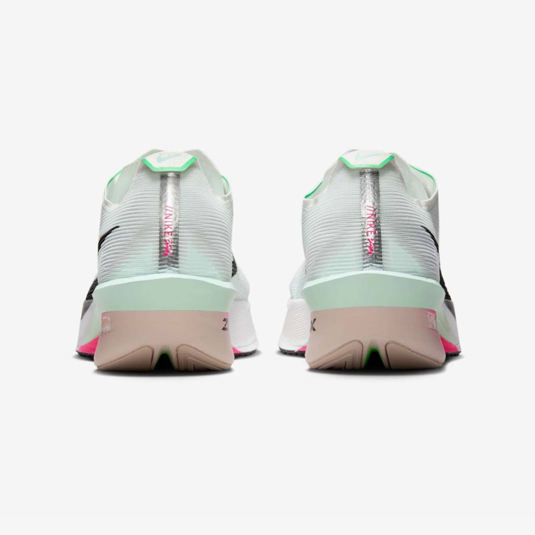 Tênis Nike ZoomX VaporFly 4 Branco/Rosa