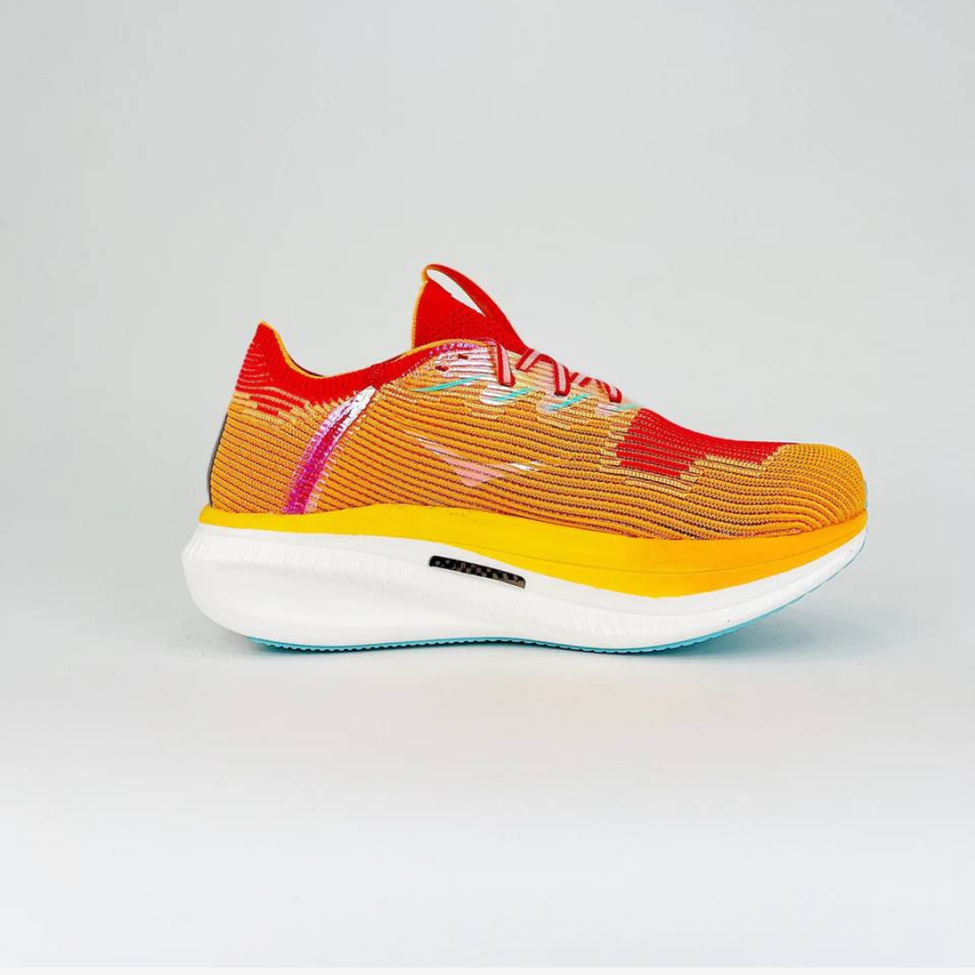 Tênis Hoka Cielo X1 Unissex - Cerise/Solar Flare