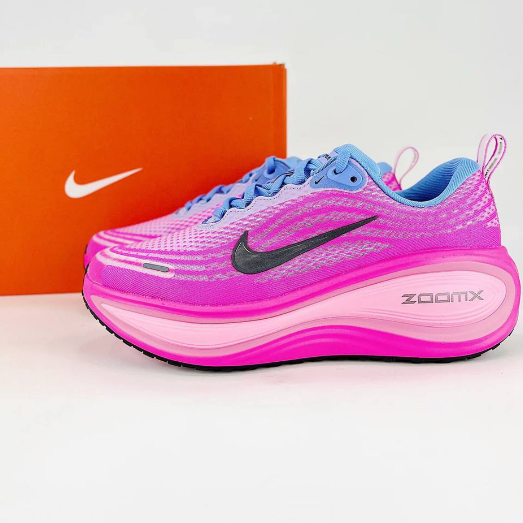 Tênis Nike Vomero Plus - Royal Pulse/Rosa Fogo