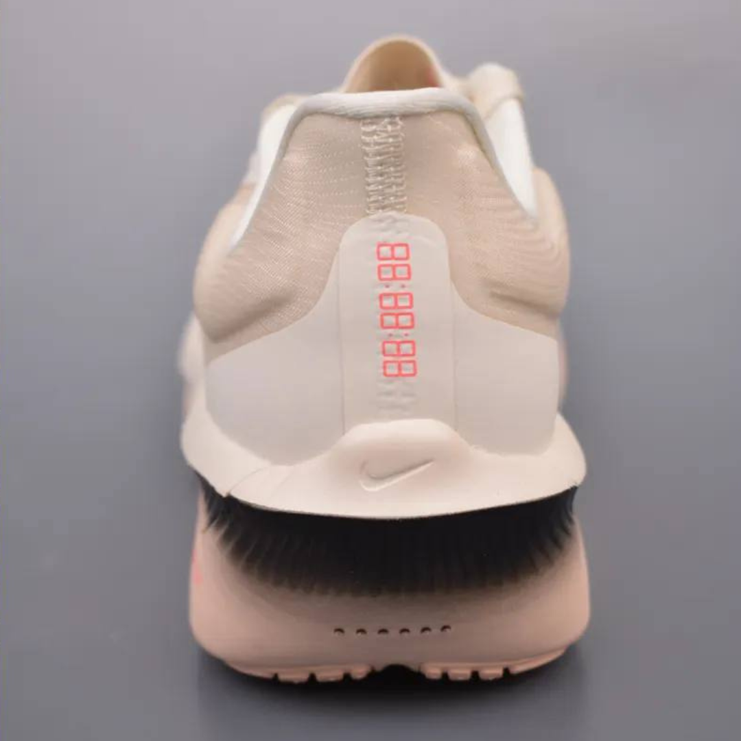 Tênis Nike Zoom Fly 6 - Bege