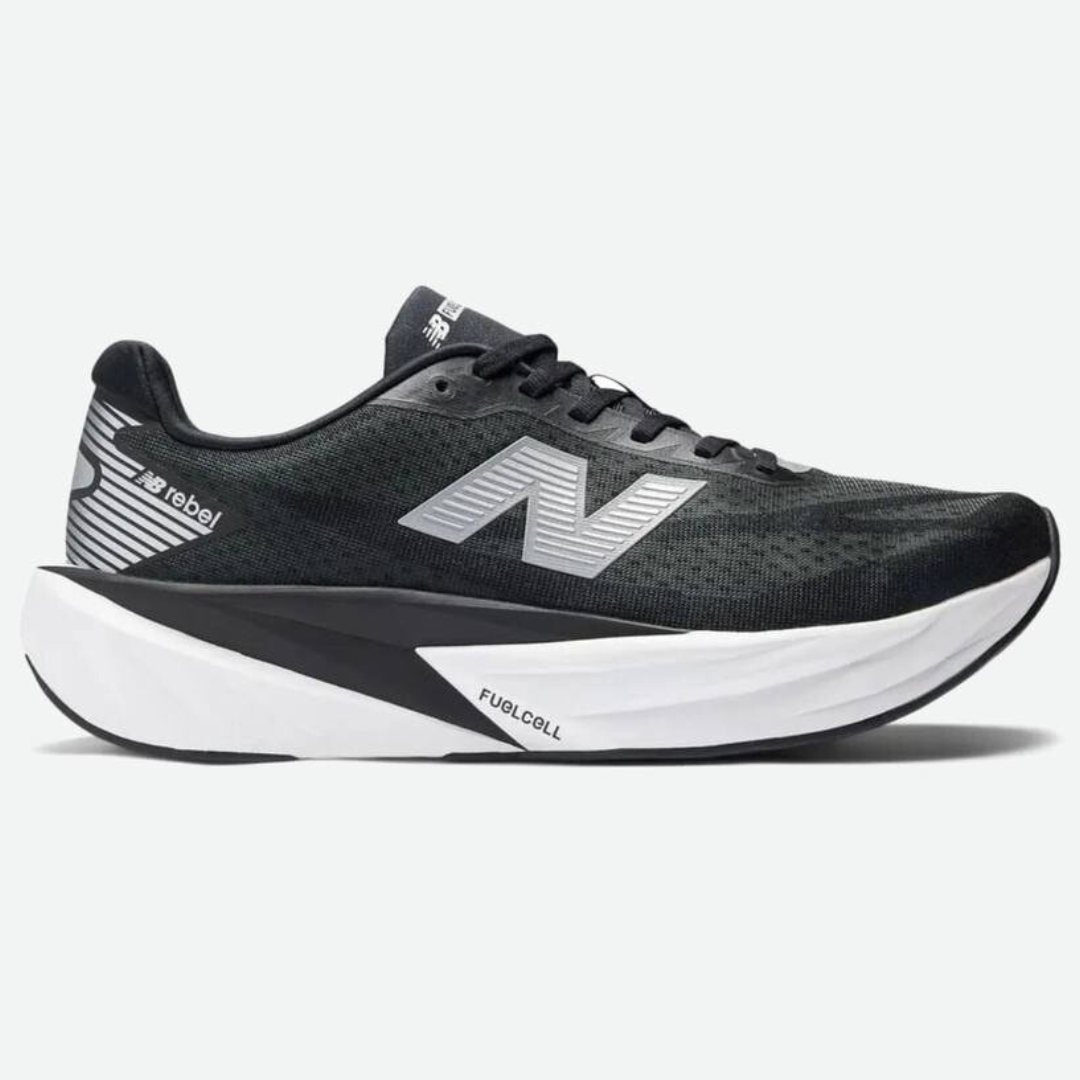 Tênis New Balance Fuelcell Rebel V5 - Preto/Branco