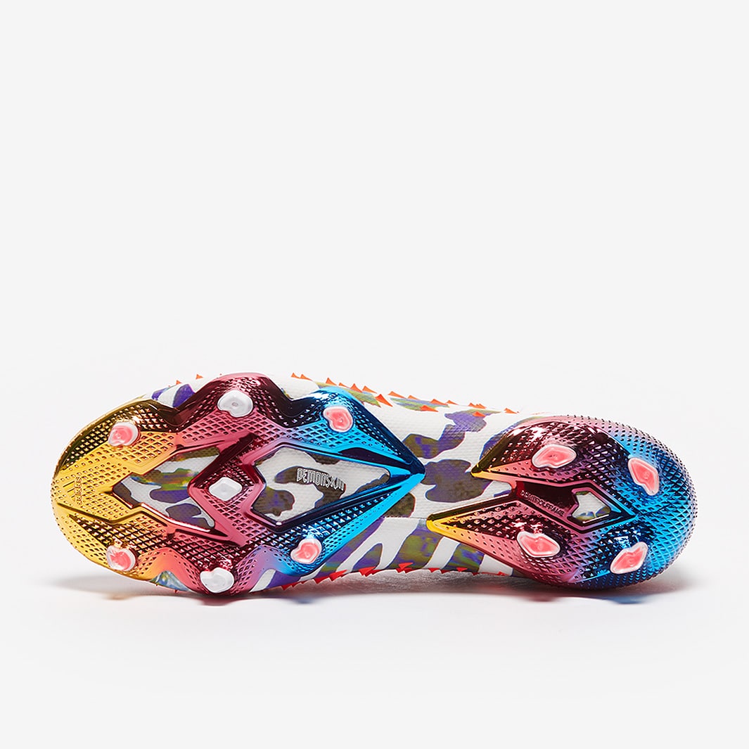Chuteira Adidas Predator Freak + Paul Pogba x Stella McCartney