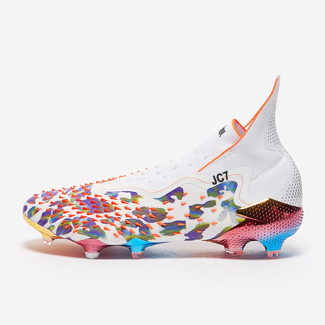 Chuteira Adidas Predator Freak + Paul Pogba x Stella McCartney