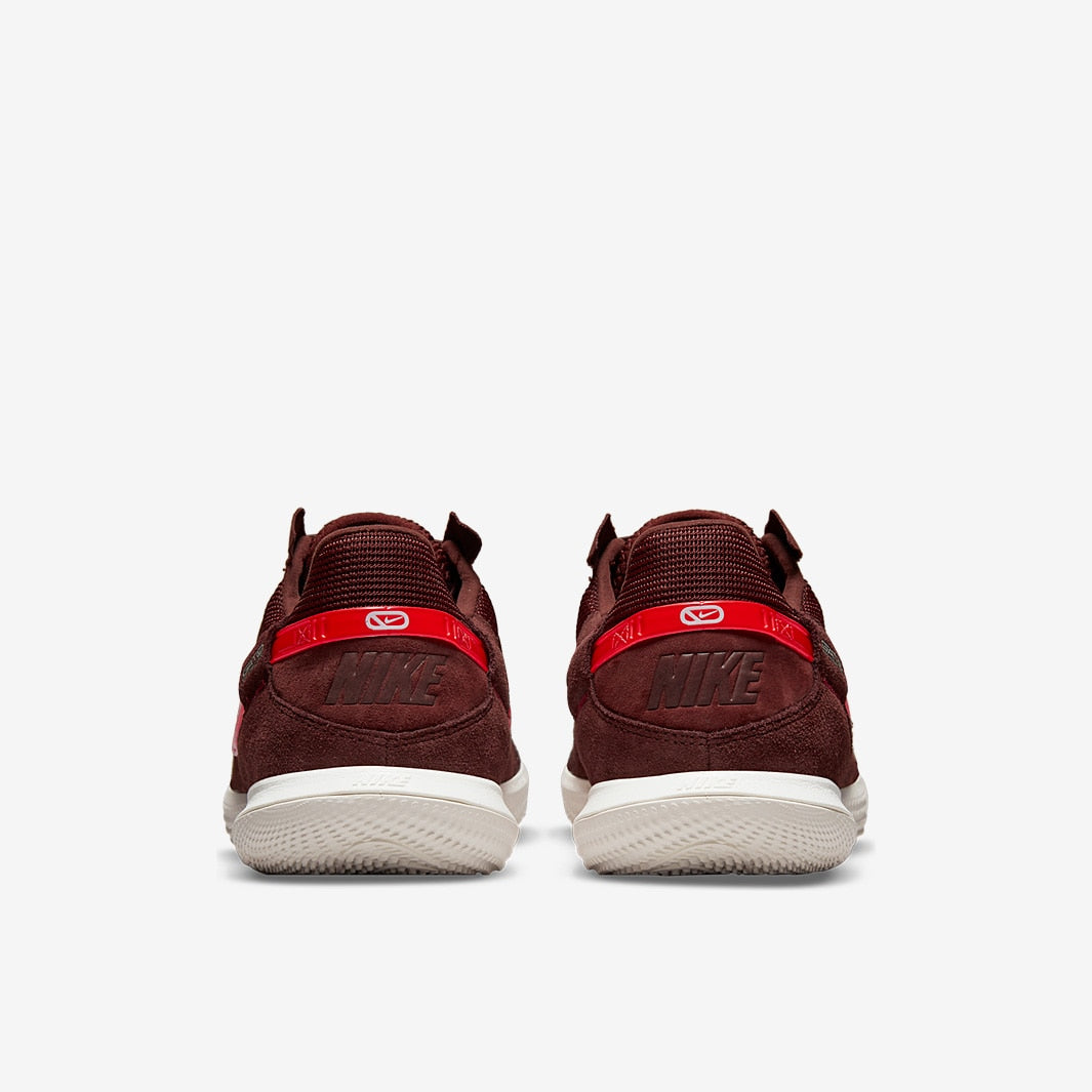 Chuteira Nike StreetGato Futsal - Bronze Eclipse/Bright Crimson