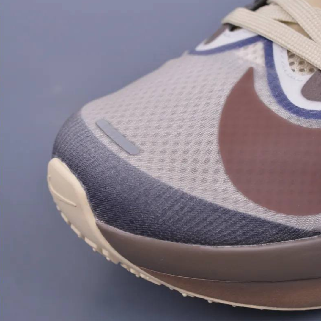 Tênis Nike Zoom Fly 6 Premium - Marrom/Cinza
