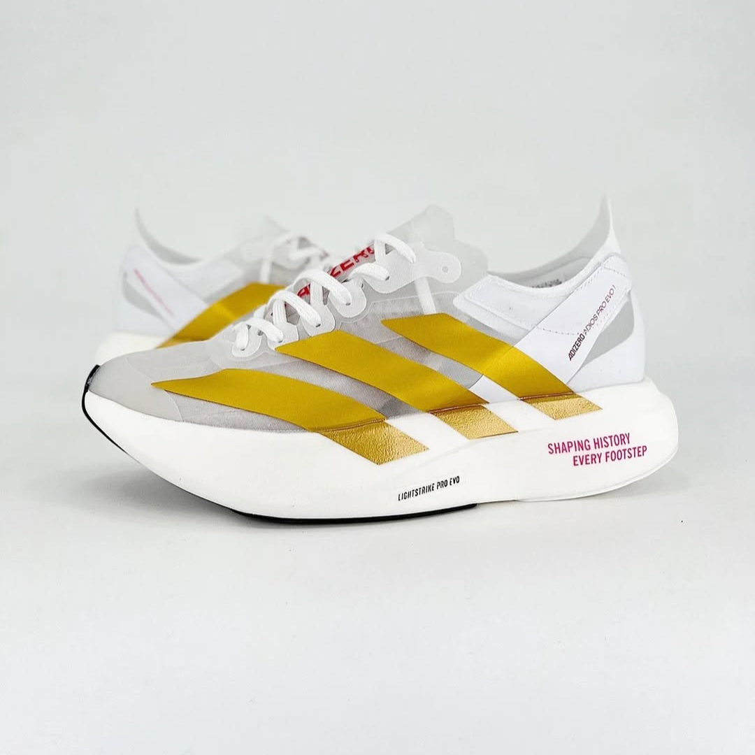 Tênis Adidas Adizero Adios PRO EVO 1 - Branco/Dourado