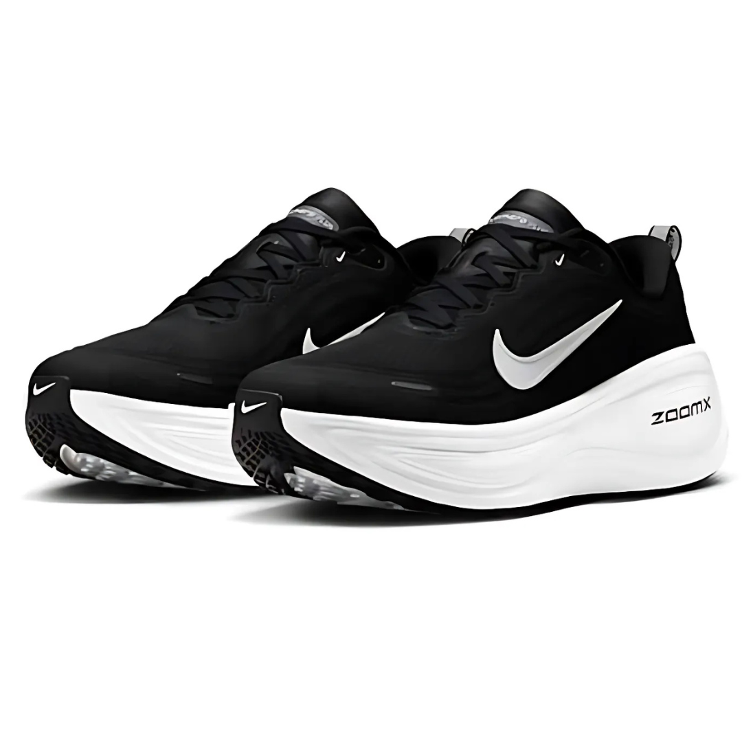 Tênis Nike Vomero Plus - Preto/Branco