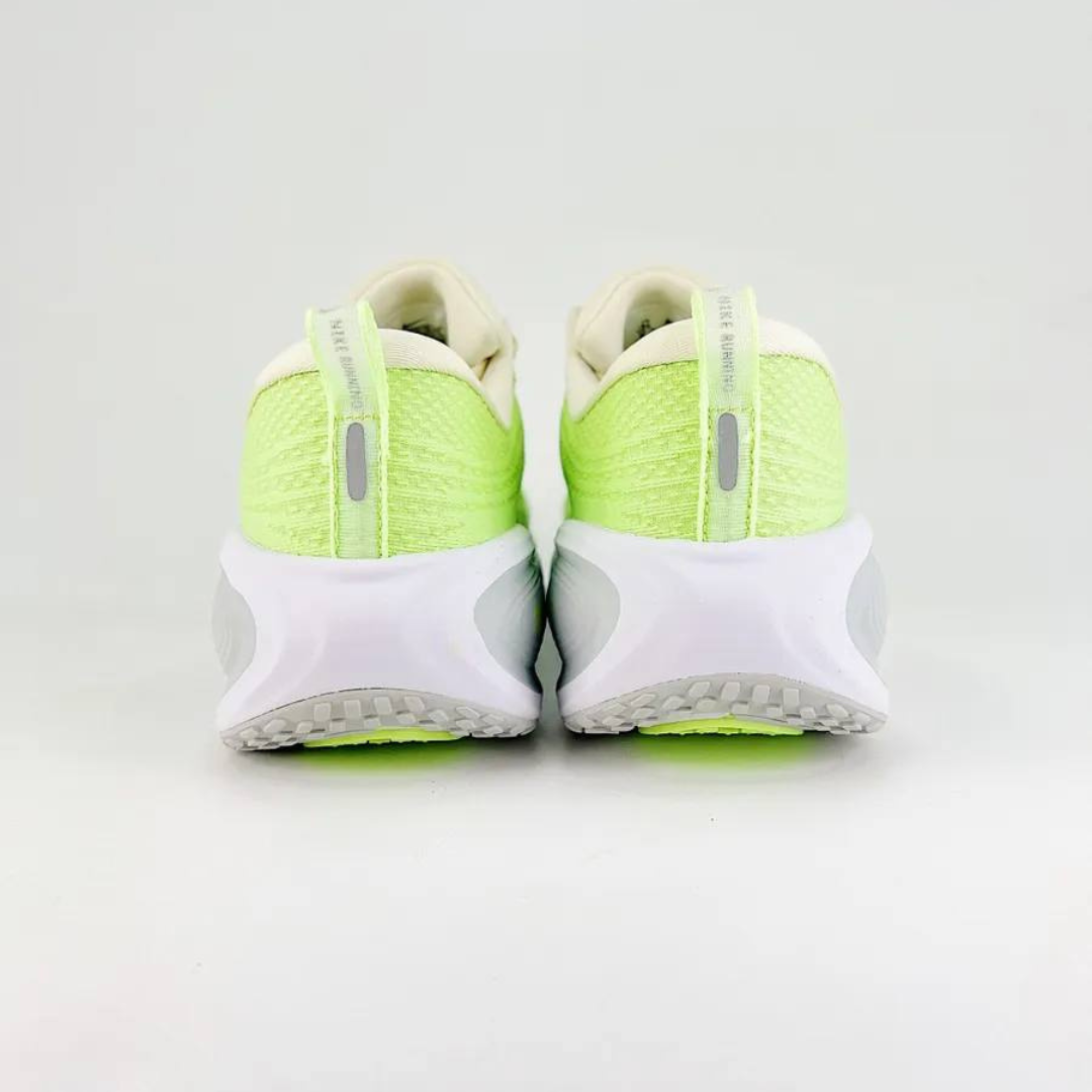 Tênis Nike Vomero Plus - Verde/Cinza