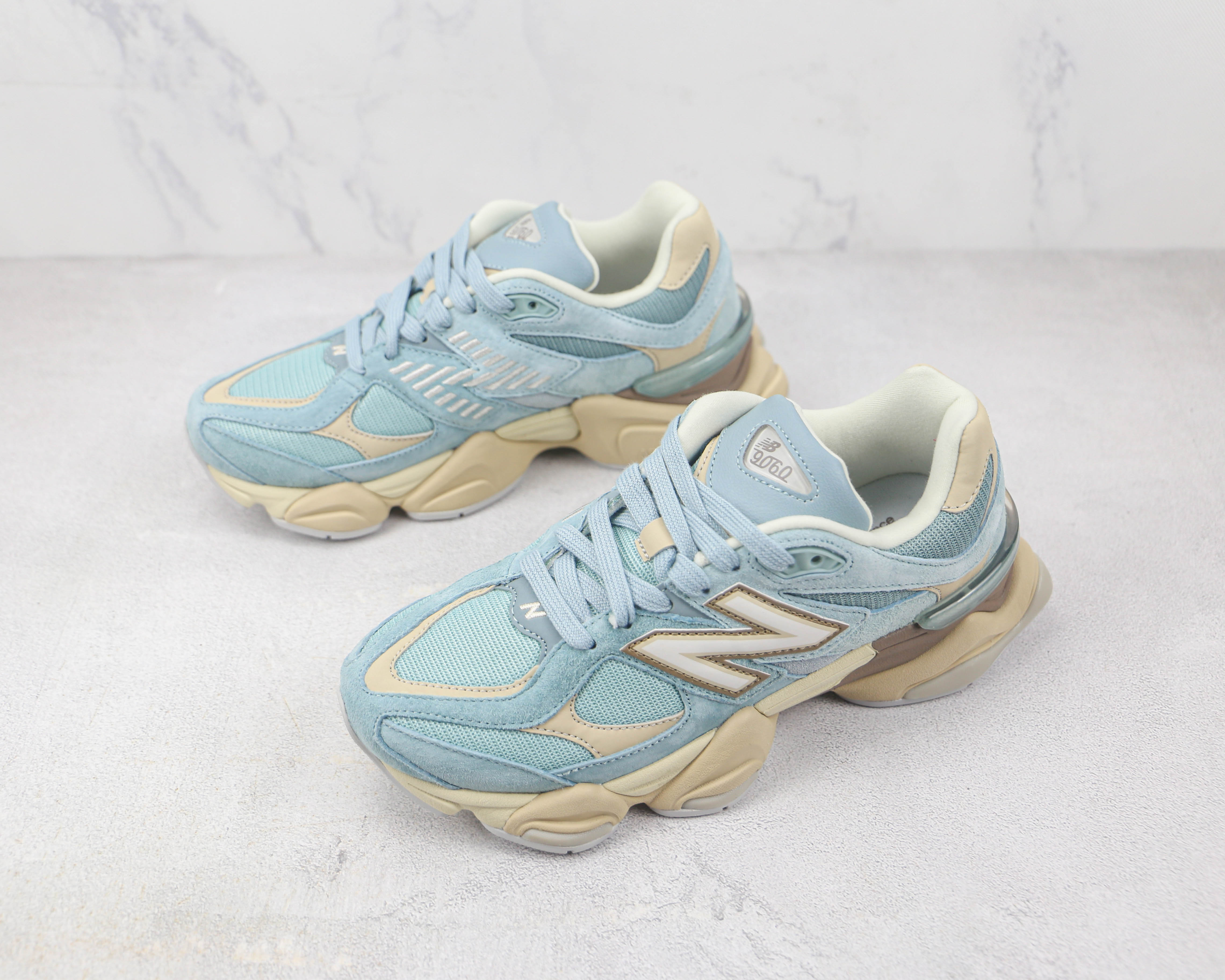 Tênis New Balance 9060 Blue Hazer