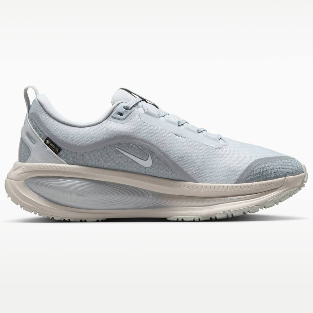 Tênis Nike Vomero 18 GORE-TEX - Cinza Metálico