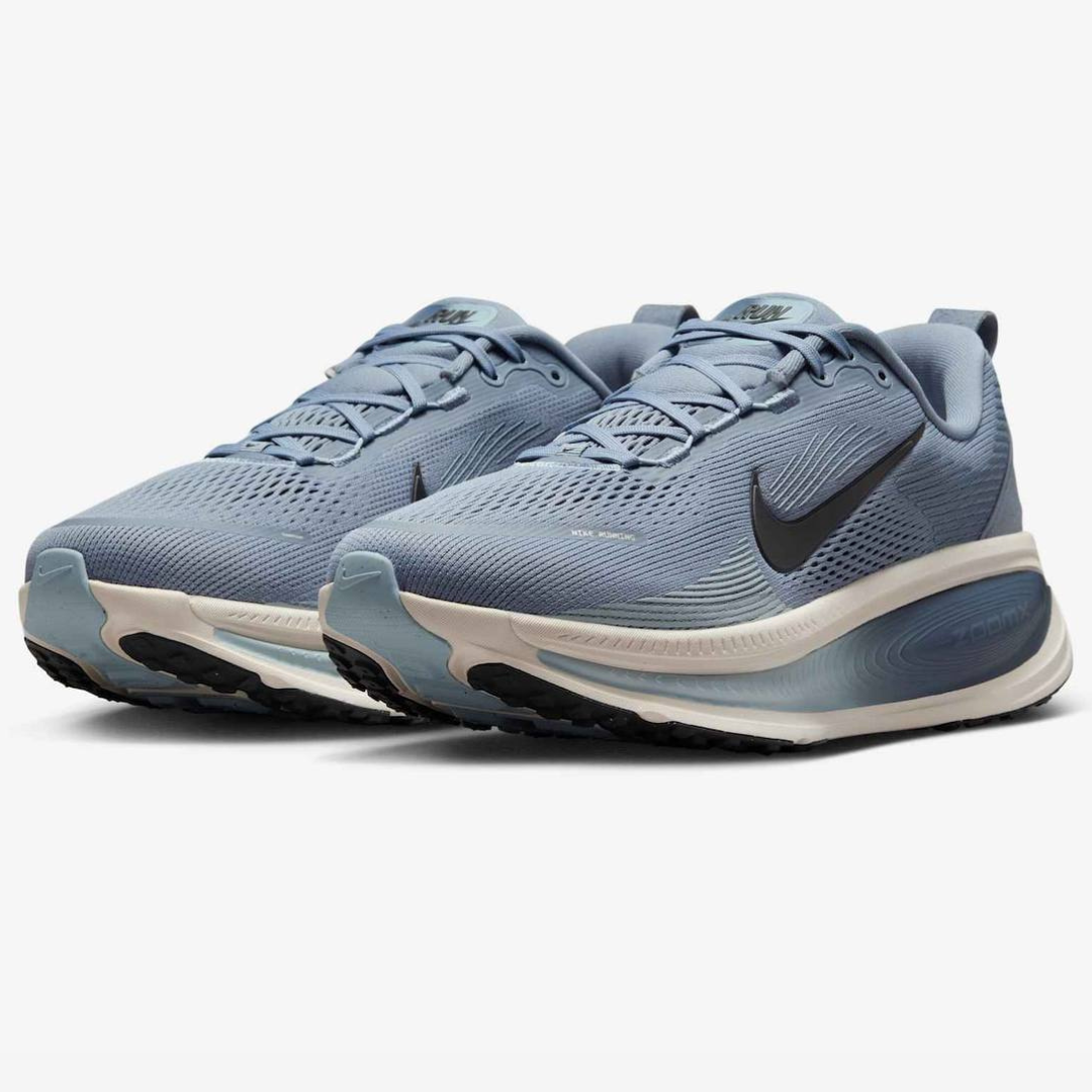 Tênis Nike Vomero 18 - Azul Jeans