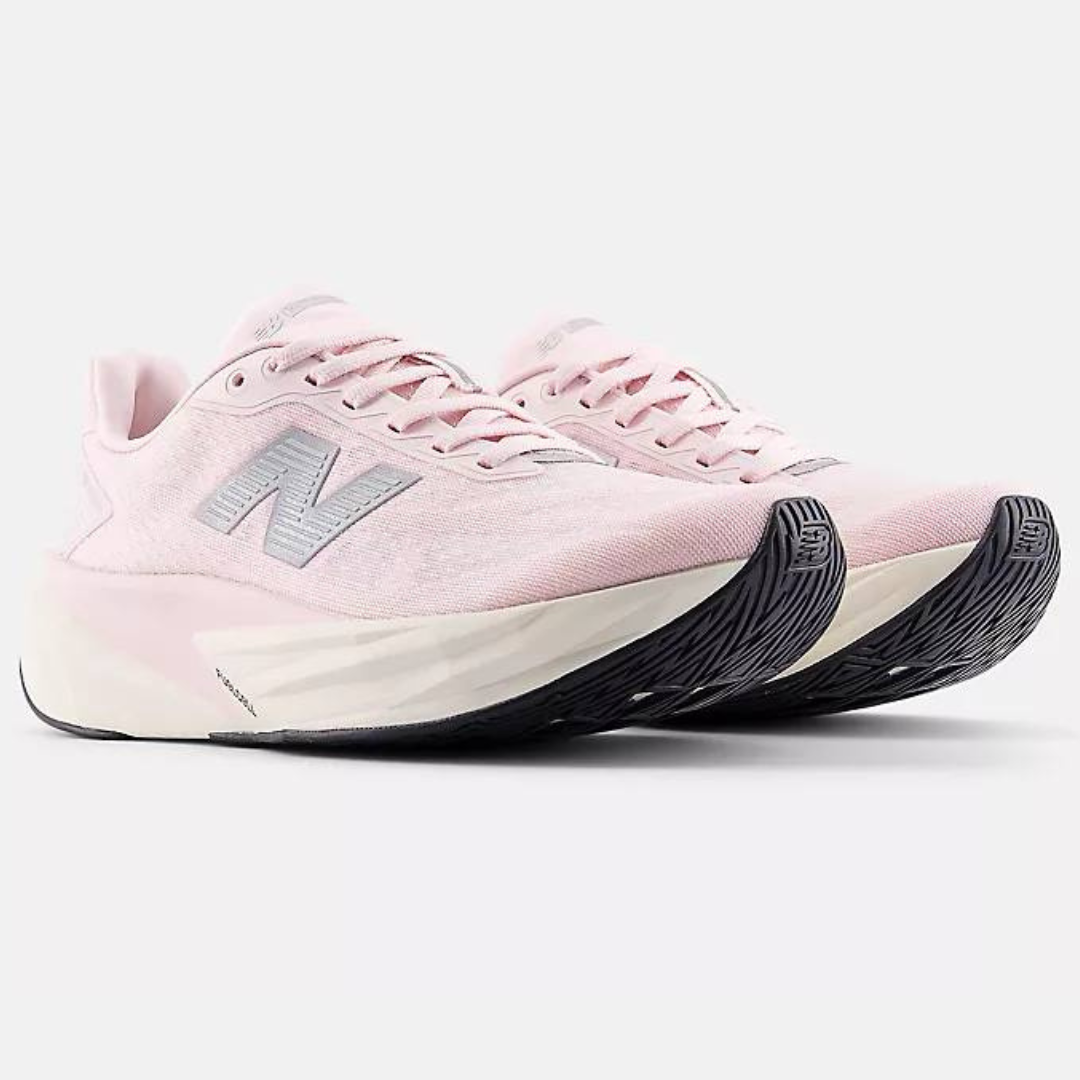 Tênis New Balance Fuelcell Rebel V5 - Rosa
