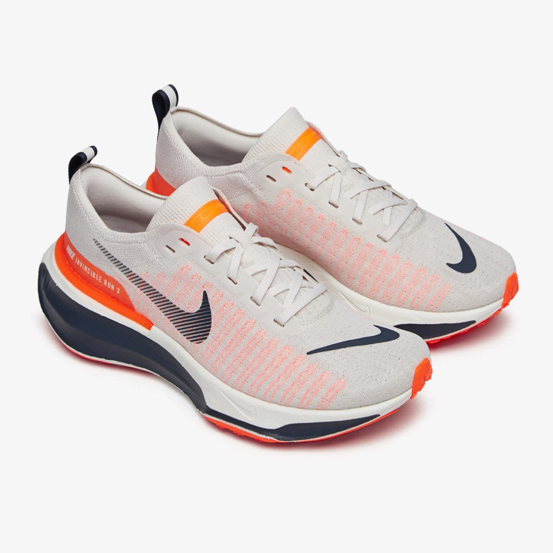 Tênis Nike Invincible Run 3 - Laranja/Branco