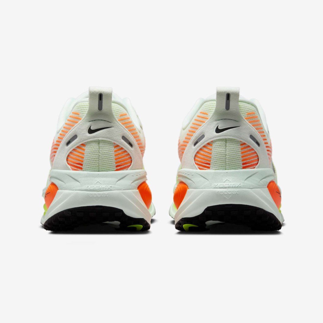 Tênis Nike Vomero 18 - Verde/Laranja