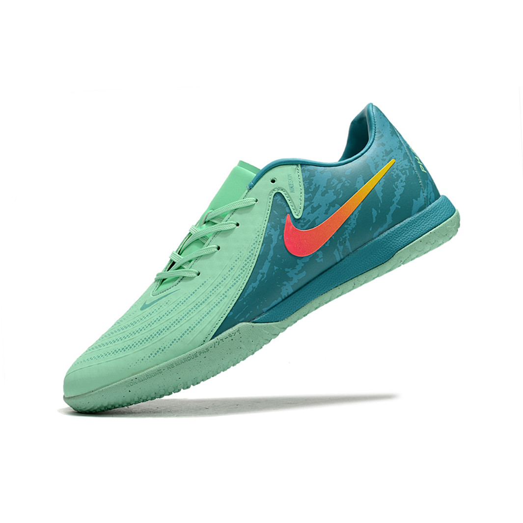 Chuteira Nike Phantom GX 2 Academy Futsal LV8 Vortex