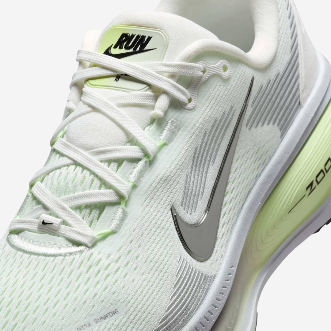 Tênis Nike Vomero 18 - Verde Claro/Branco