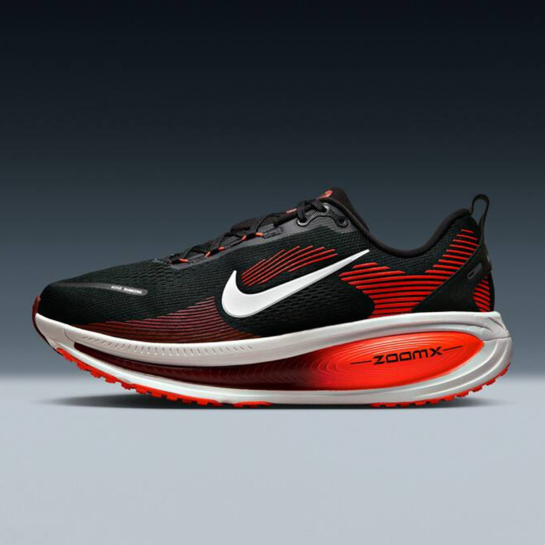 Tênis Nike Vomero 18 - Preto/Vermelho