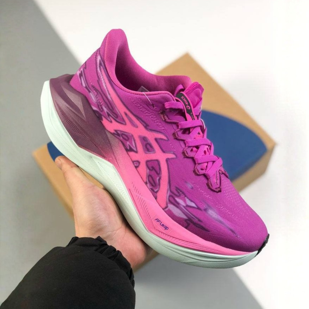Tênis Asics Superblast 3 - Unissex - Rosa