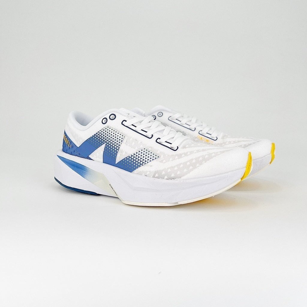 Tênis New Balance FuelCell Rebel V4 - Blue limited