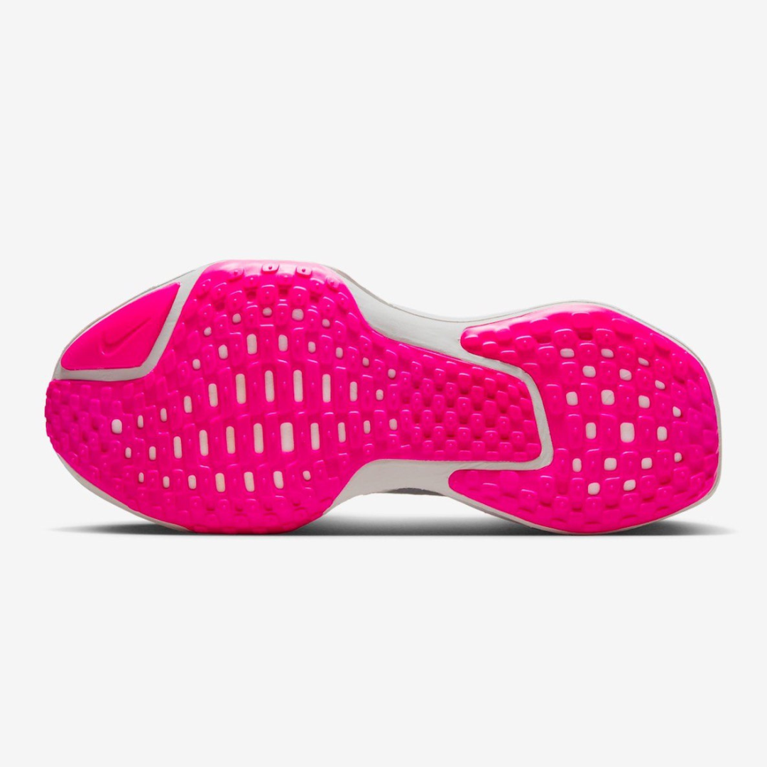 Tênis Nike Invincible Run 3 Branco Rosa
