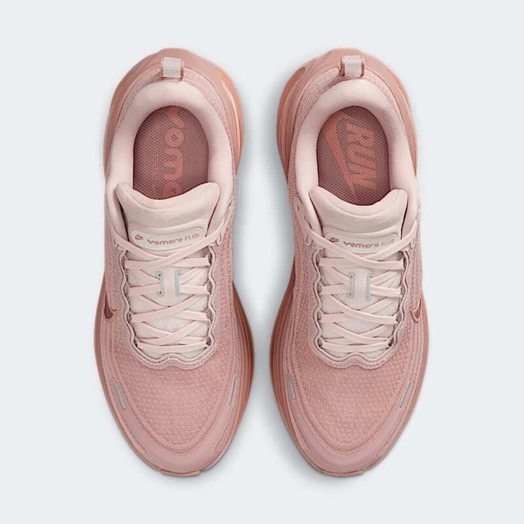 Tênis Nike Vomero Plus - Rosa