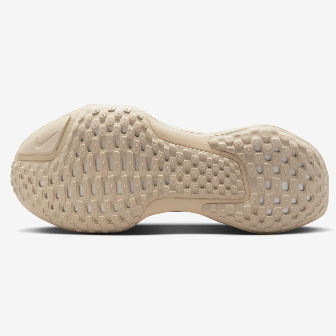 Tênis Nike Invincible Run 3 - Cinza/Preto