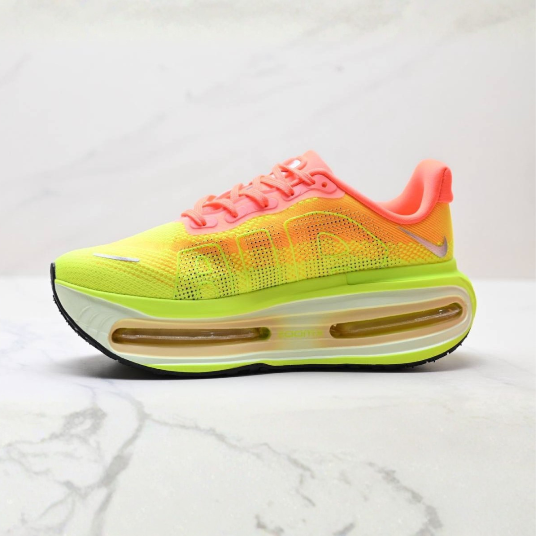 Tênis Nike Vomero Premium - Amarelo/Laranja