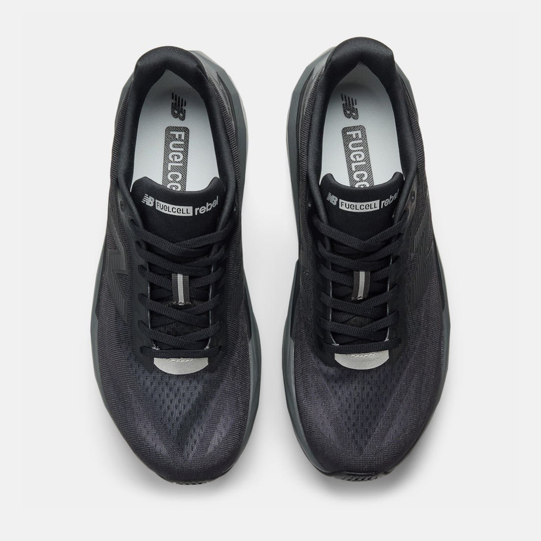 Tênis New Balance Fuelcell Rebel V5 - Preto