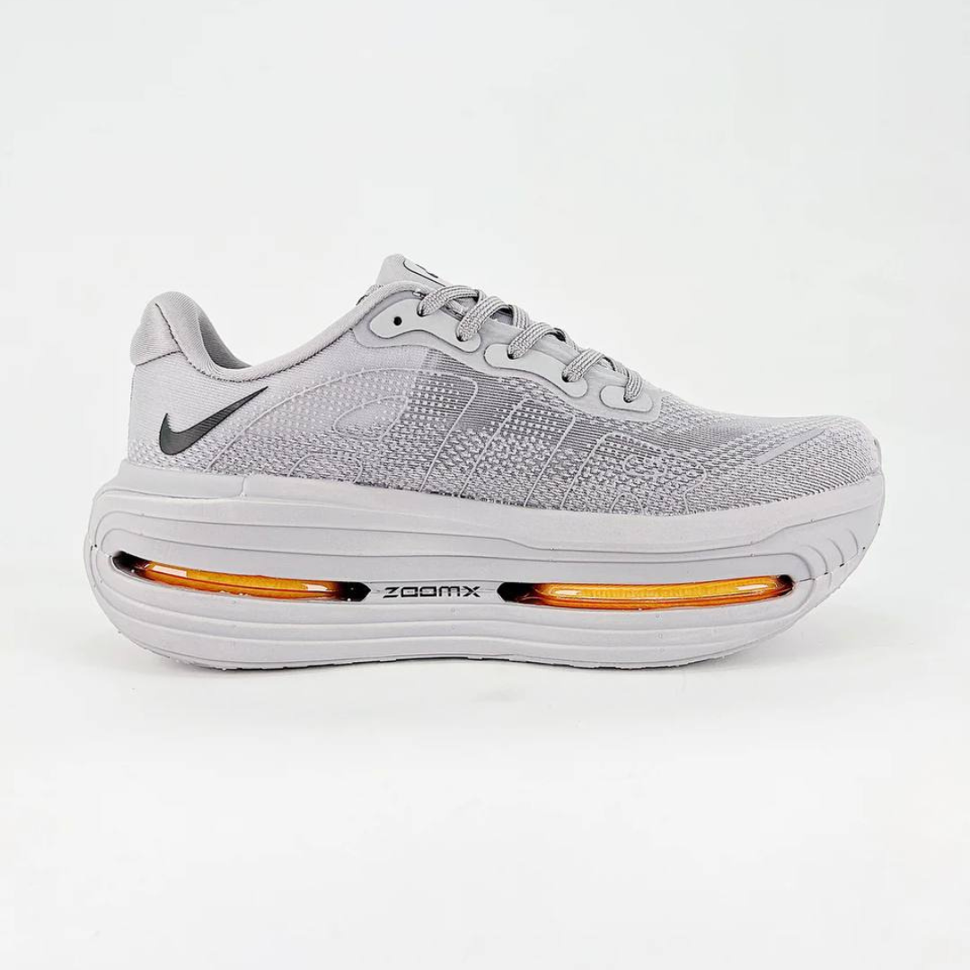 Tênis Nike Vomero Premium - Cinza/Laranja