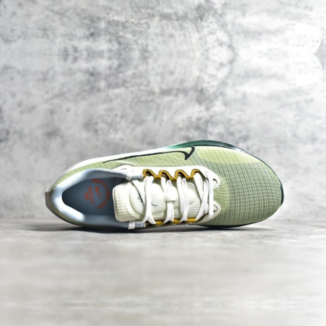 Tênis Nike Zoom Fly 5 Verde Oliva e Branco