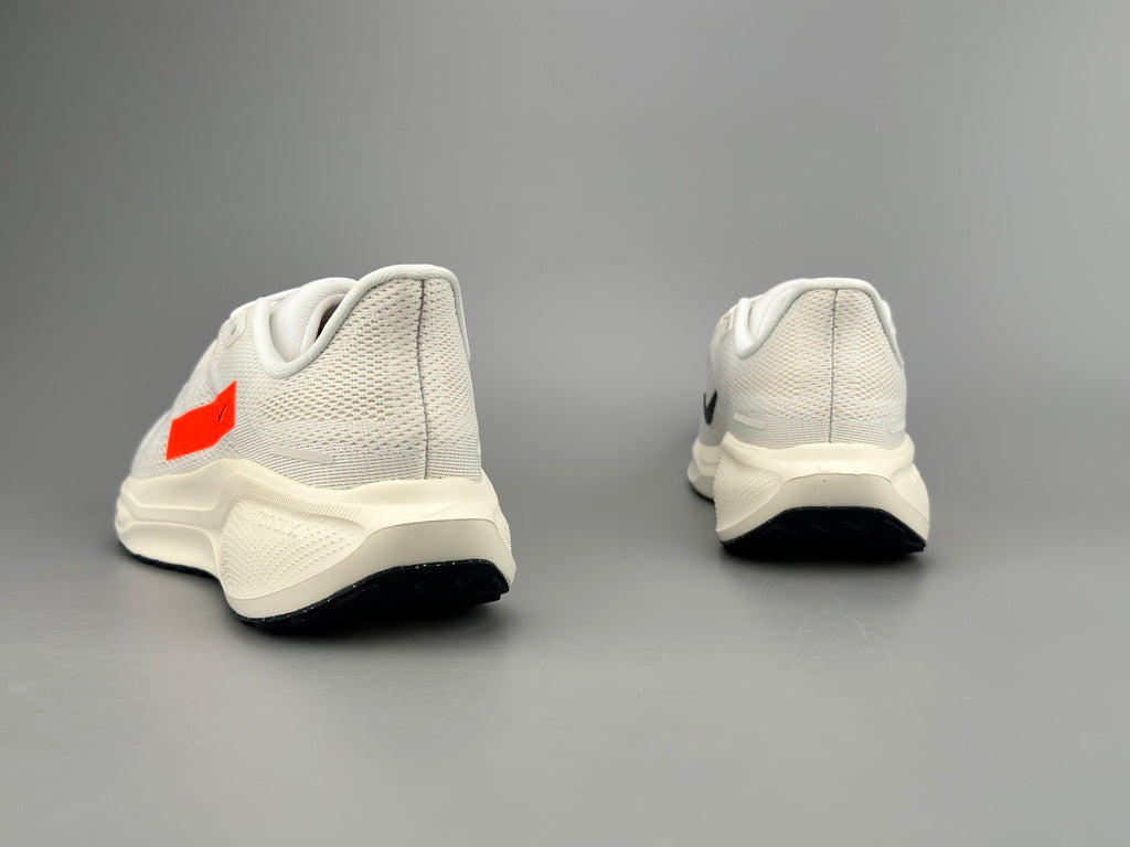 Tênis Nike Air Zoom Pegasus 41 - White limited