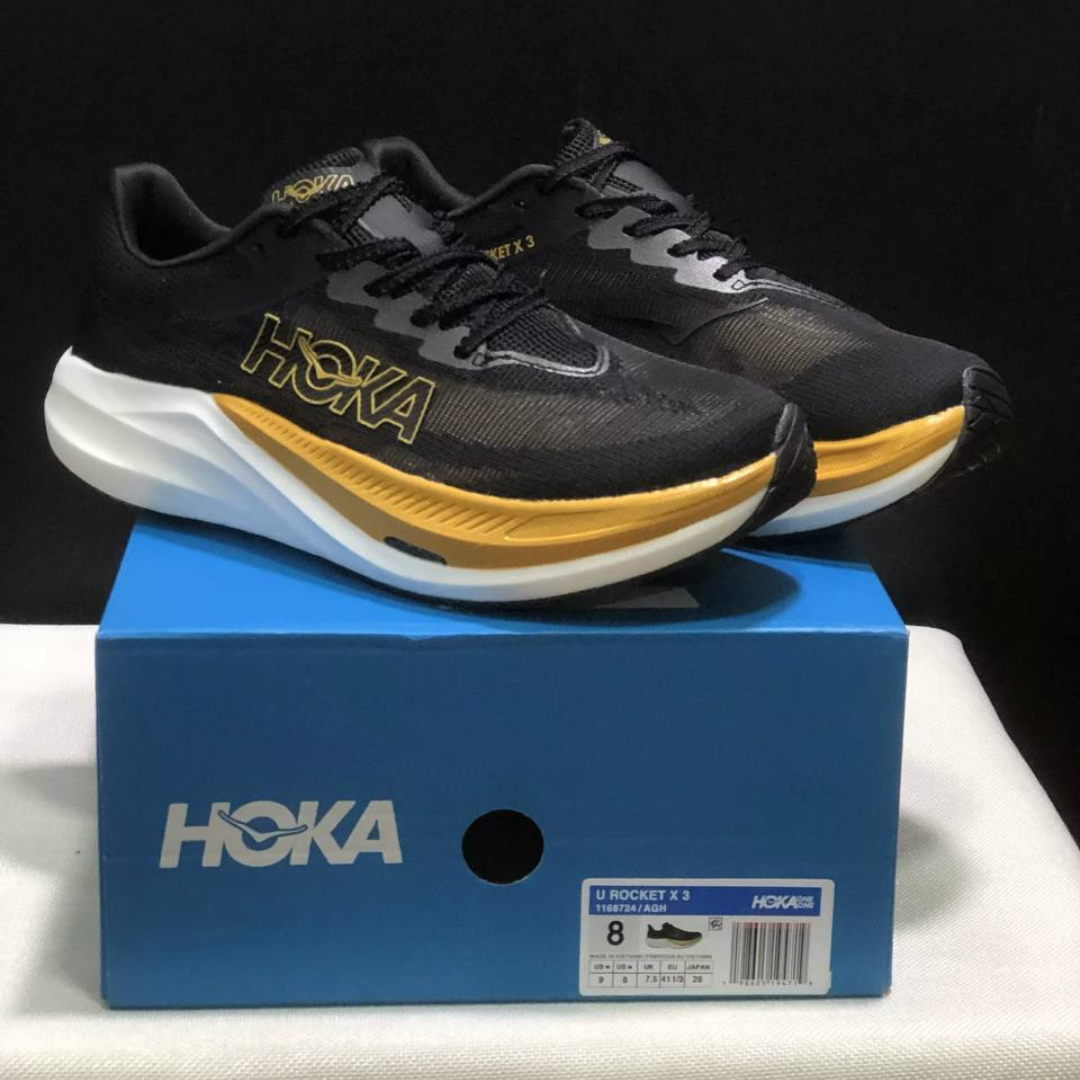 Tênis Hoka Rocket X 3 Unissex - Preto/Dourado